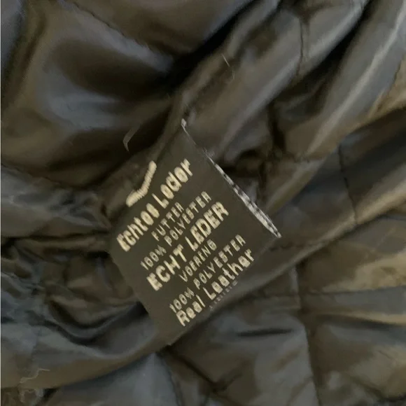 Vintage Women’s Leather Jacket- Advanced Motorcyle Gear - Picture 7 of 11